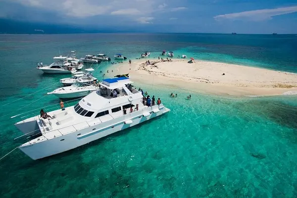 Maiden Cay