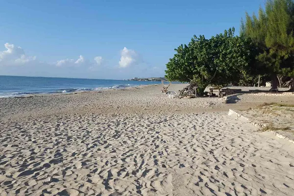 Fort Clarence Beach Park