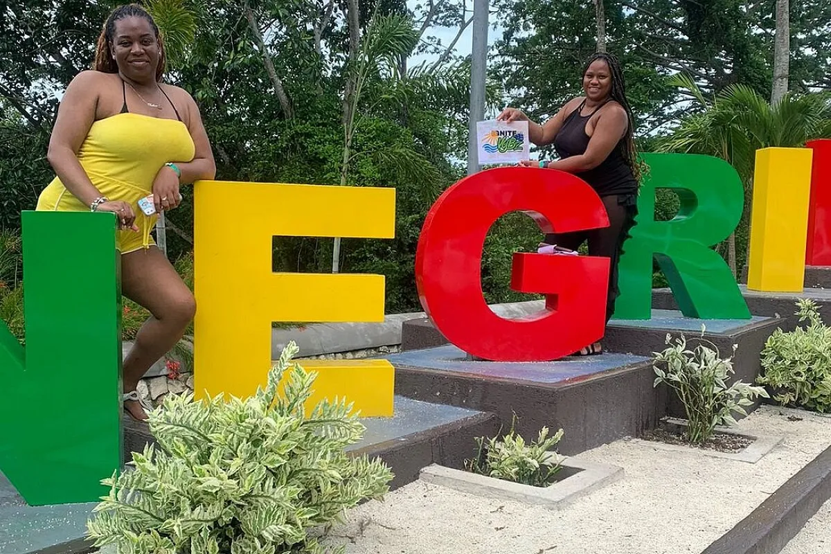 Ignite Vybz Transfer & Tours