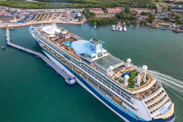🚢 Top Attractions Near Cruise Ports in Jamaica