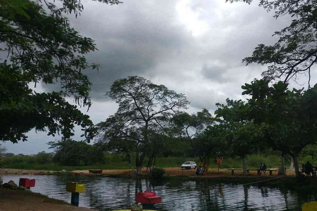 Caymanas River