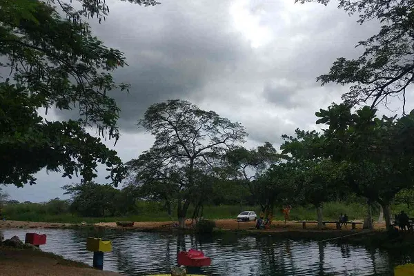 Caymanas River