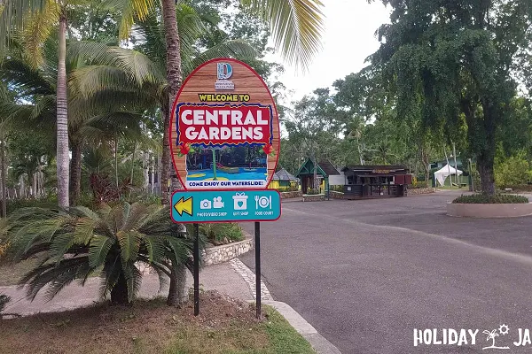 Dunn's River Falls and Park