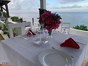 A Cliffside Escape at Sea Cliff Resort & Spa