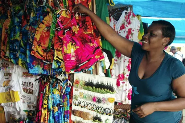 What to Bring When Visiting Different Places in Jamaica 🇯🇲🎒