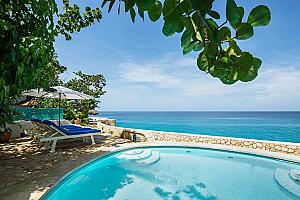 The Caves Hotel
