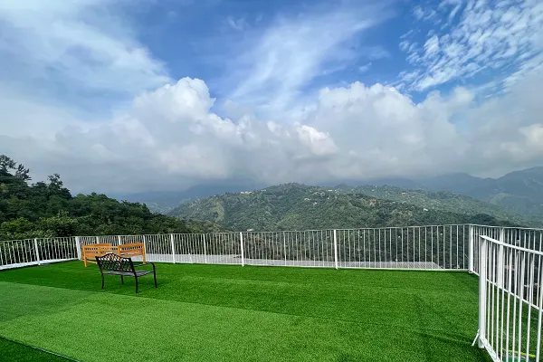 Reggae Mountain Lounge