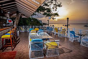 Hibiscus Lodge Hotel