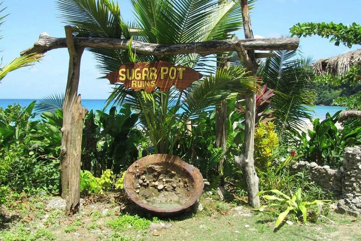 Sugarpot Ruins Beach Bar & Restaurant 🇯🇲🏖️