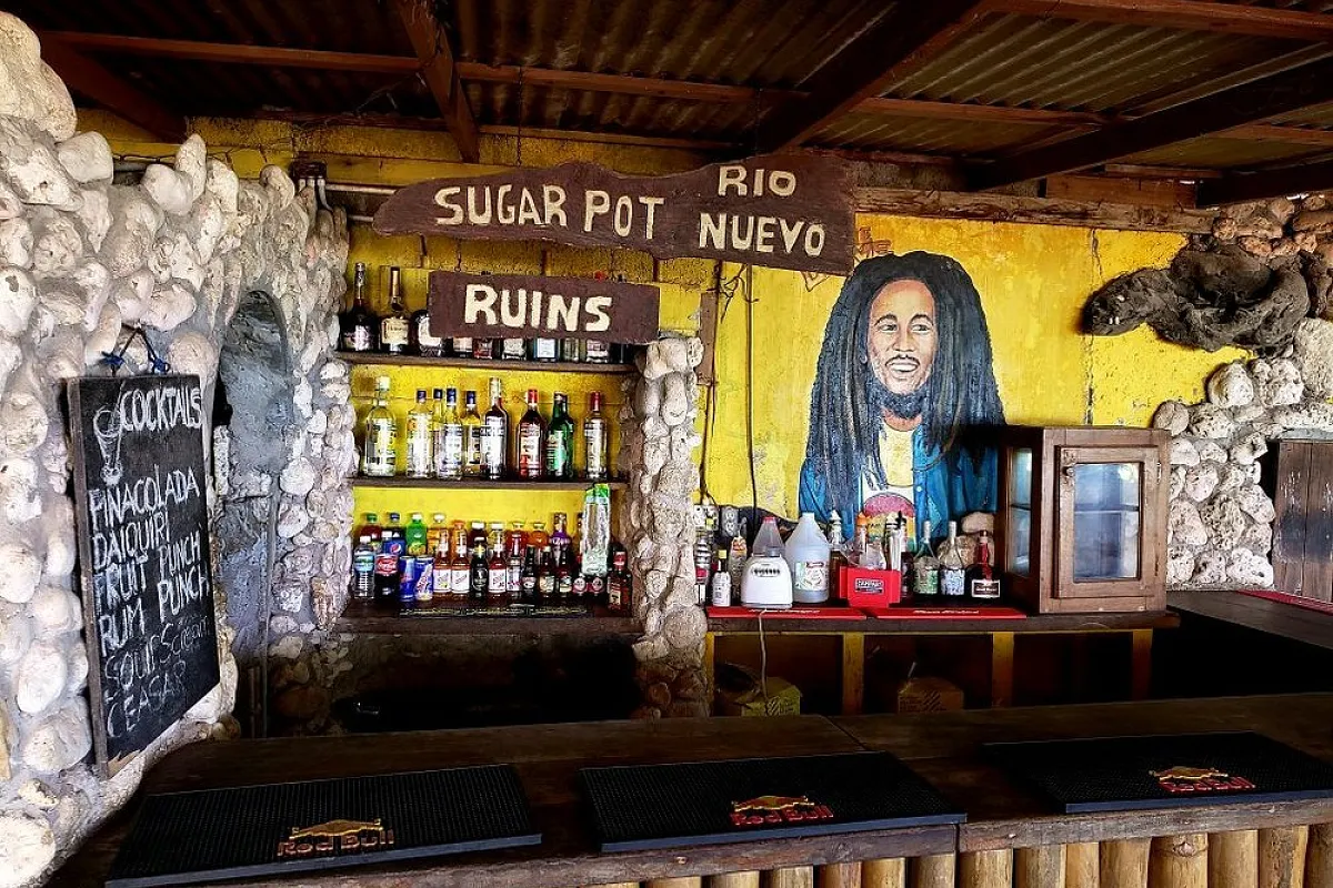 Sugarpot Ruins Beach Bar & Restaurant 🇯🇲🏖️