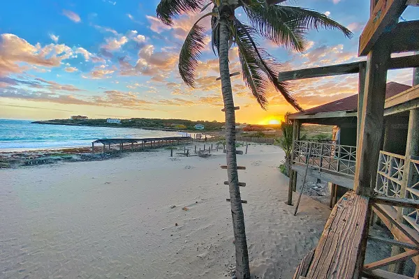 🏖️ Sugarman Beach