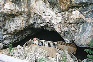 Two Sisters Cave
