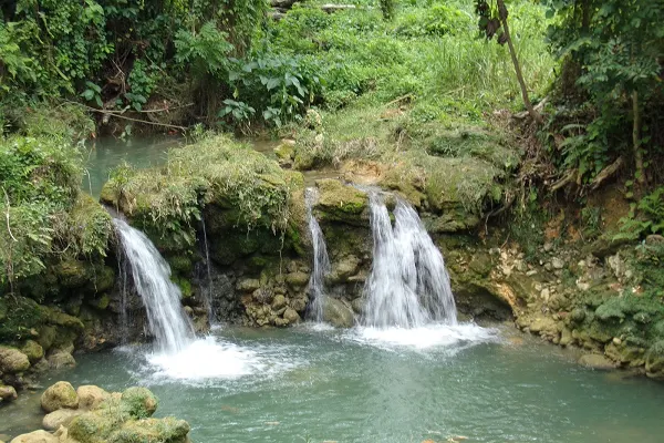Breadnut Valley Falls
