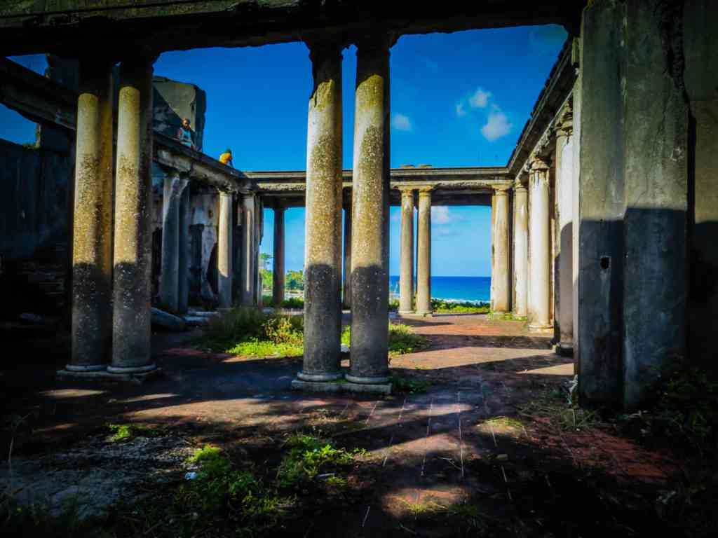 Folly Mansion